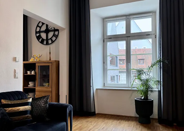 Апартаменты Boutique Limonia - Historic Heart Of *